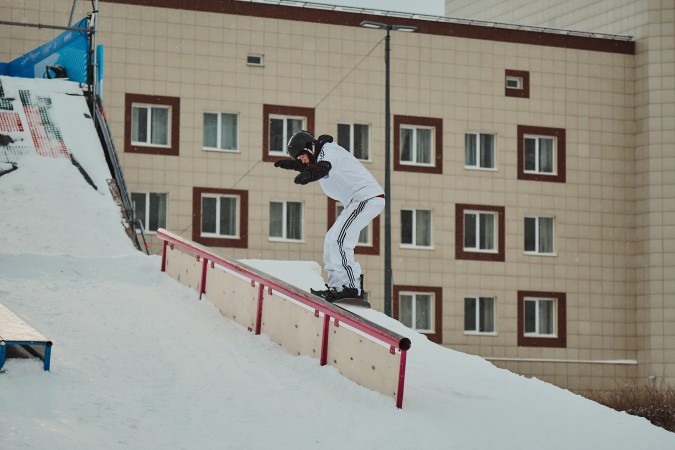 Межсезонная подготовка для сноуборда и горных лыж - слайд 1