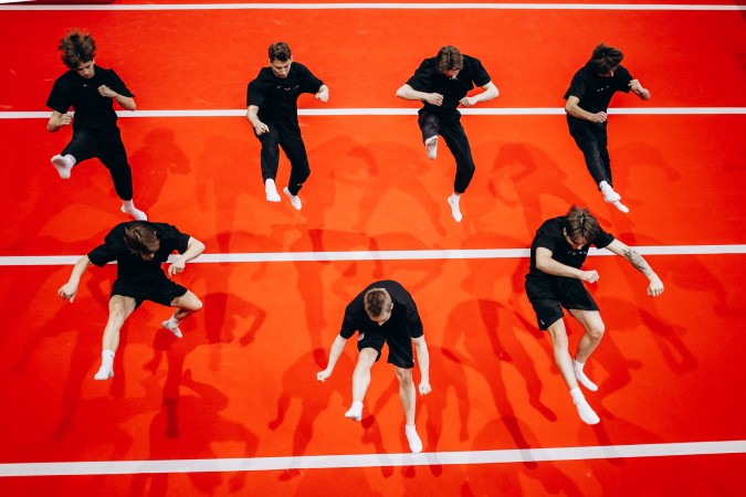 Акробатика - слайд 1